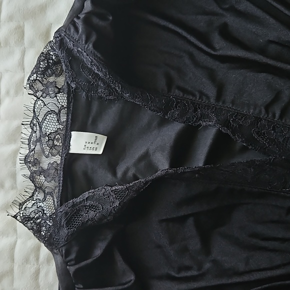 Black lace bodysuit - Picture 4 of 5